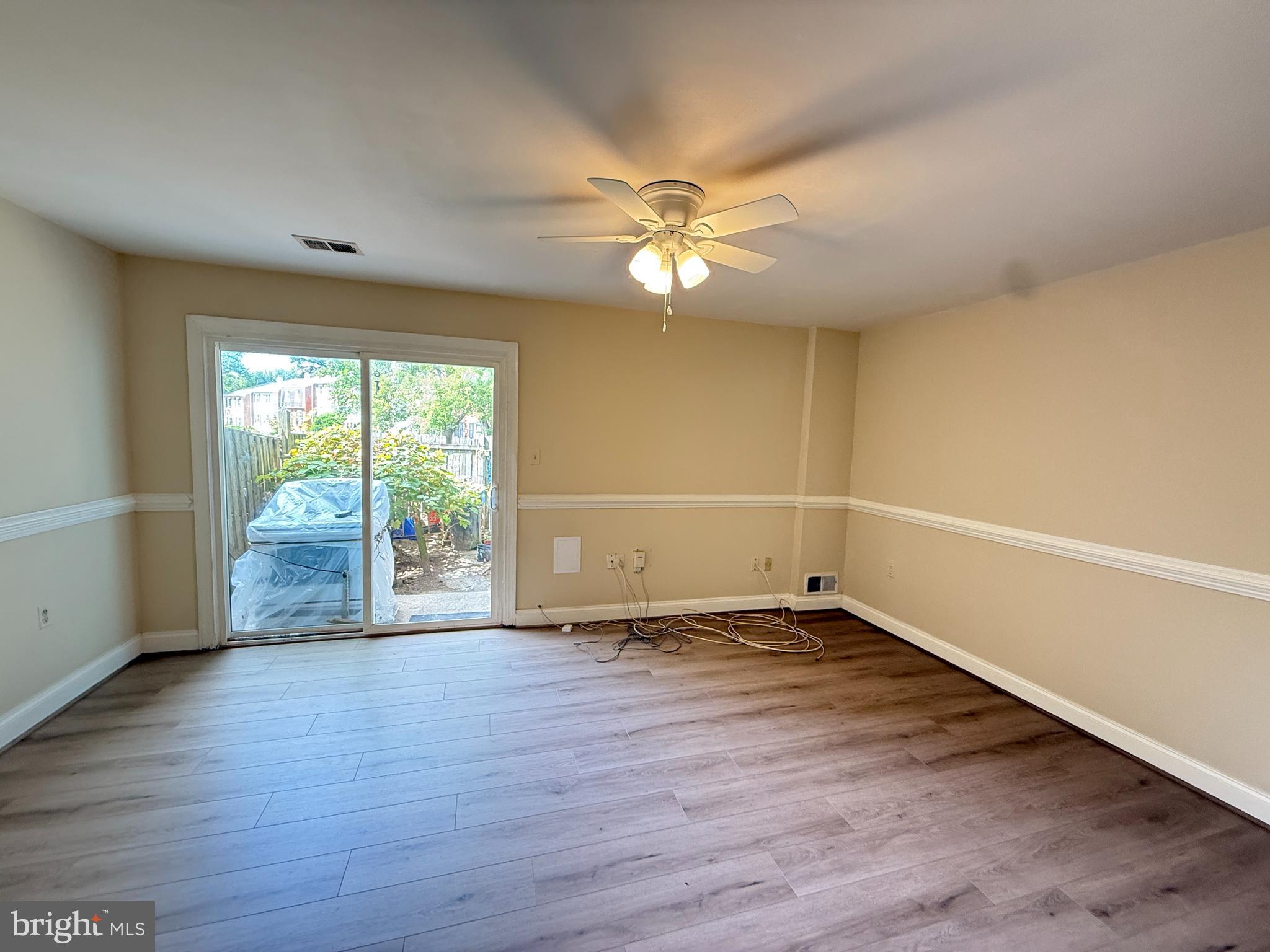 DALE CITY - Residential Lease