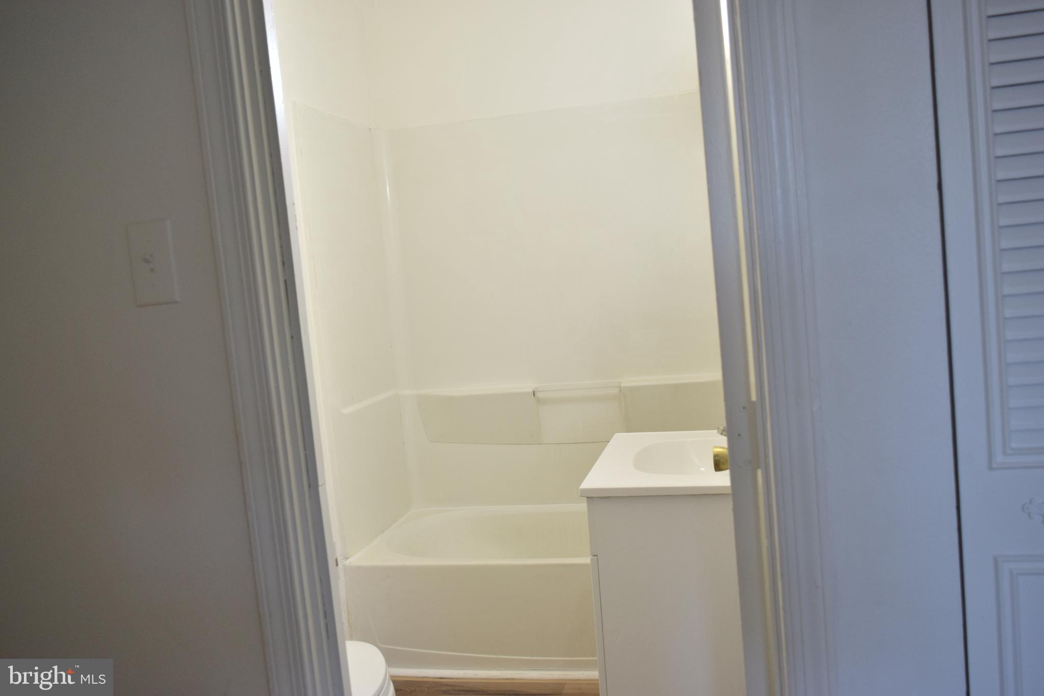 BRAGG HILL TOWNHOUSES - Residential Lease