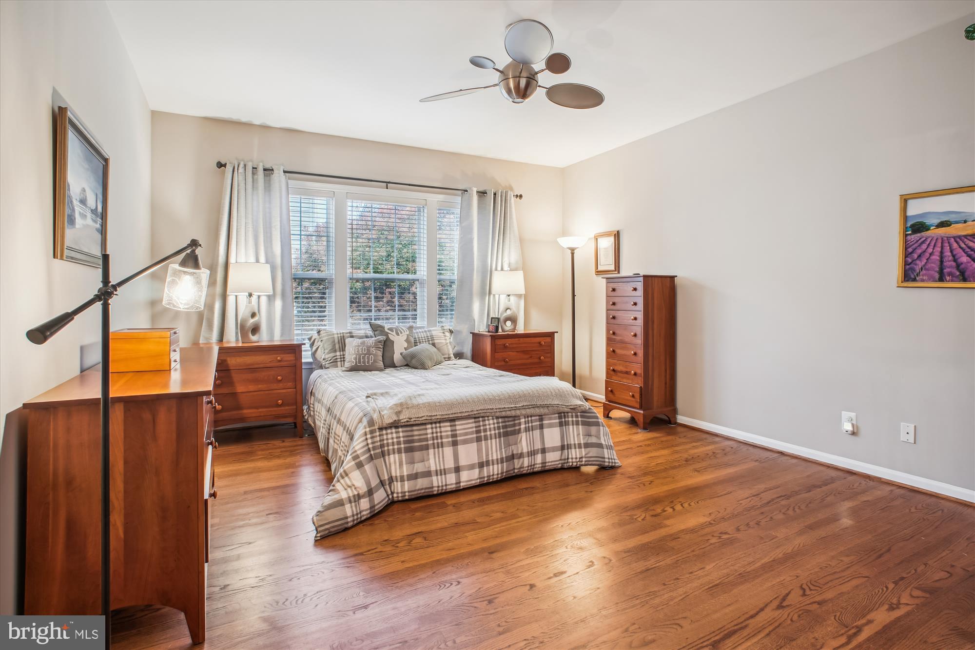 THE COURTS OF FOX MILL - Residential