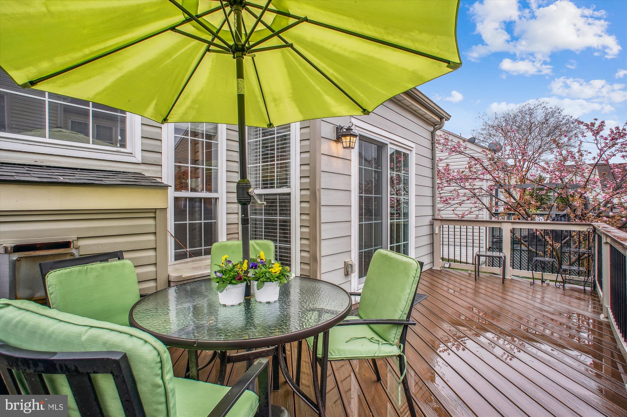 THE COURTS OF FOX MILL - Residential