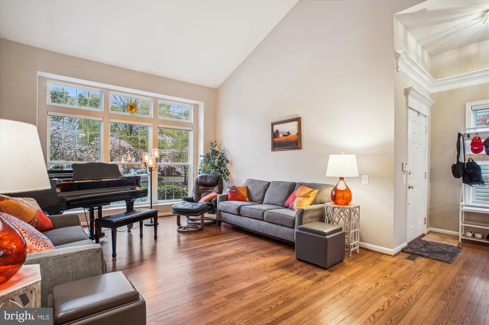 THE COURTS OF FOX MILL - Residential