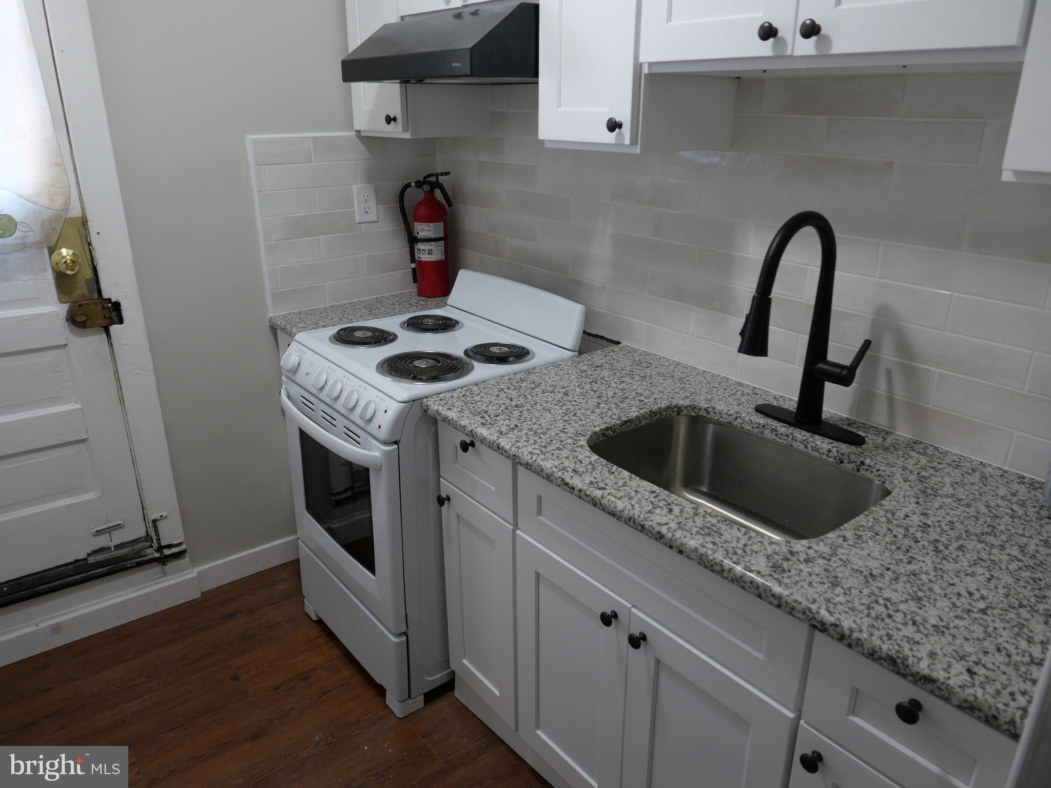 STONEHURST - Residential Lease