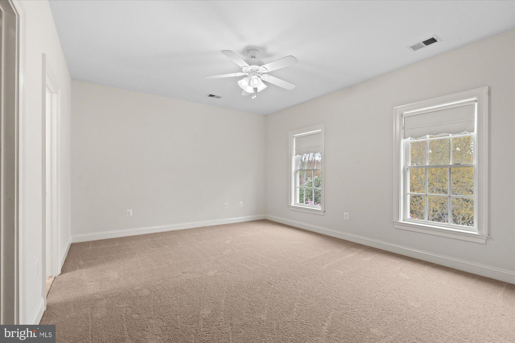 PLYMOUTH HAVEN - Residential