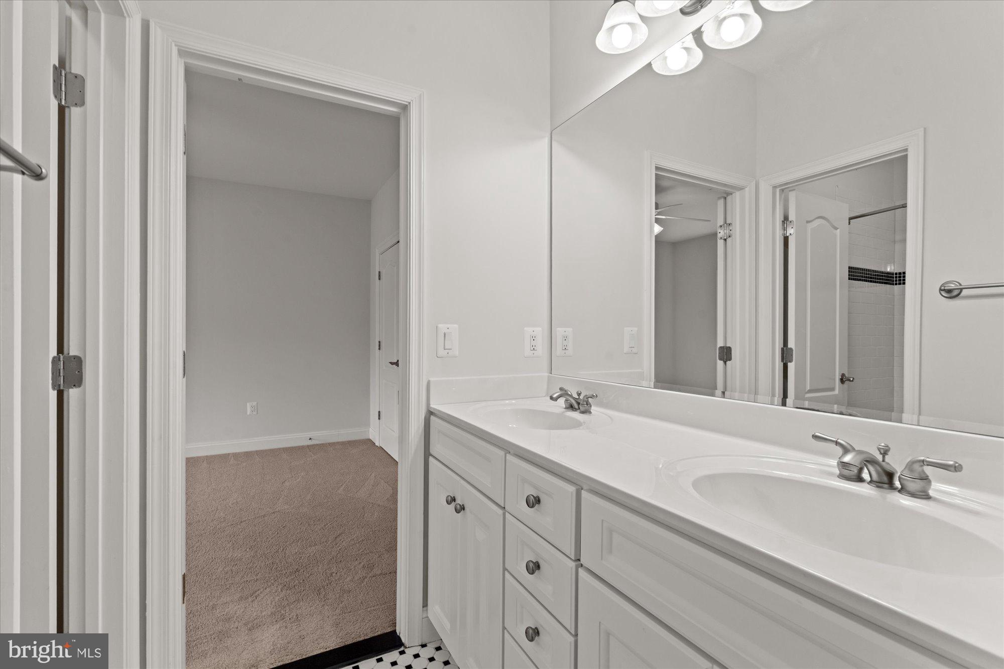 PLYMOUTH HAVEN - Residential