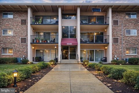 Condo For Sale - 5540 Karen Elaine Drive #1641<br/> Prince Georges County, HYATTSVILLE, MD 20784