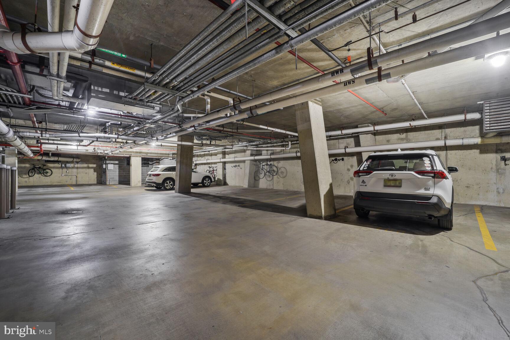 CRESCENT PLAZA - Residential