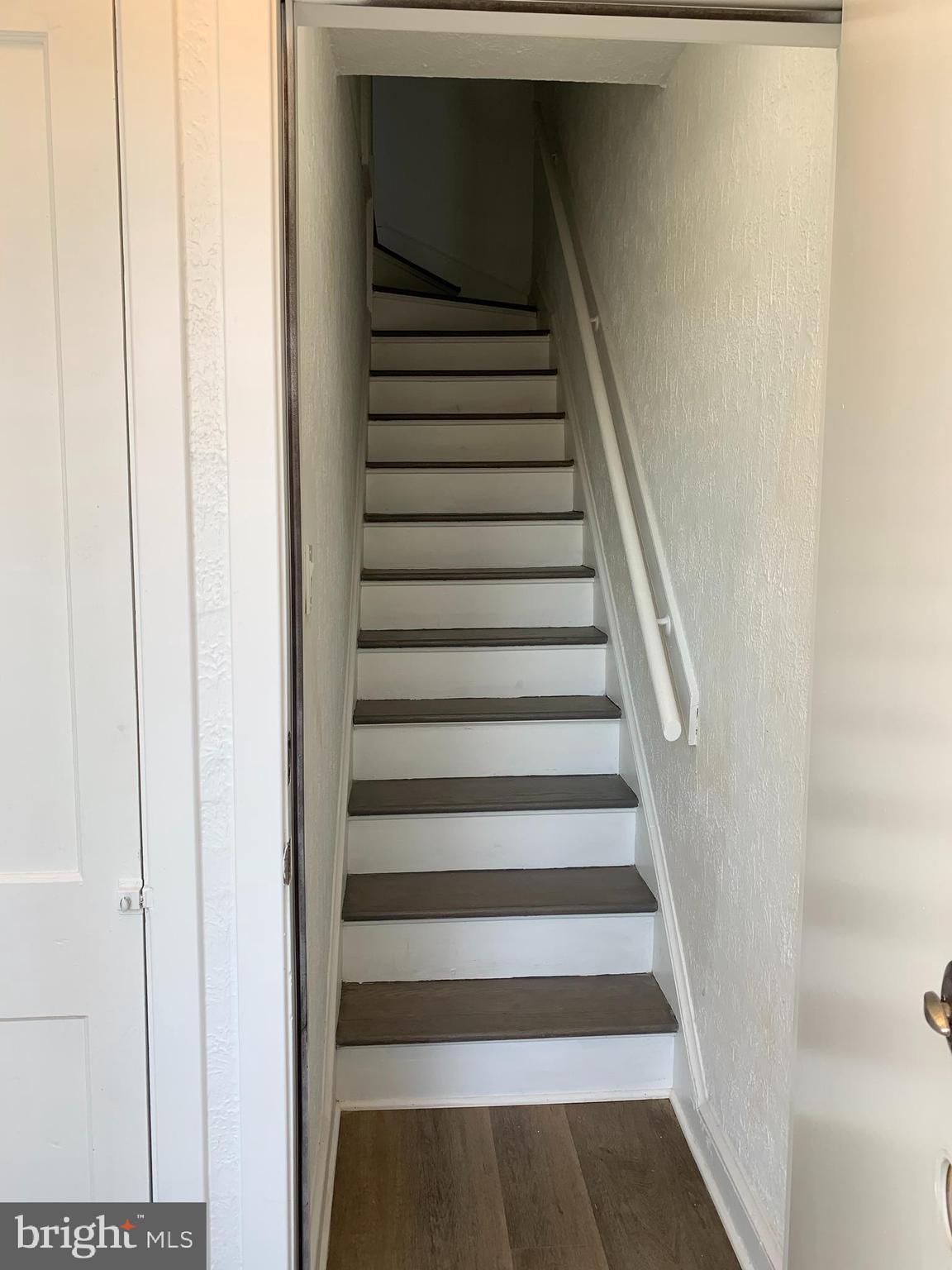 1543 1ST STREET SW 2ND FLOOR