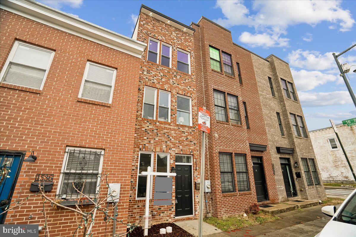 1538 LEVIS STREET NE