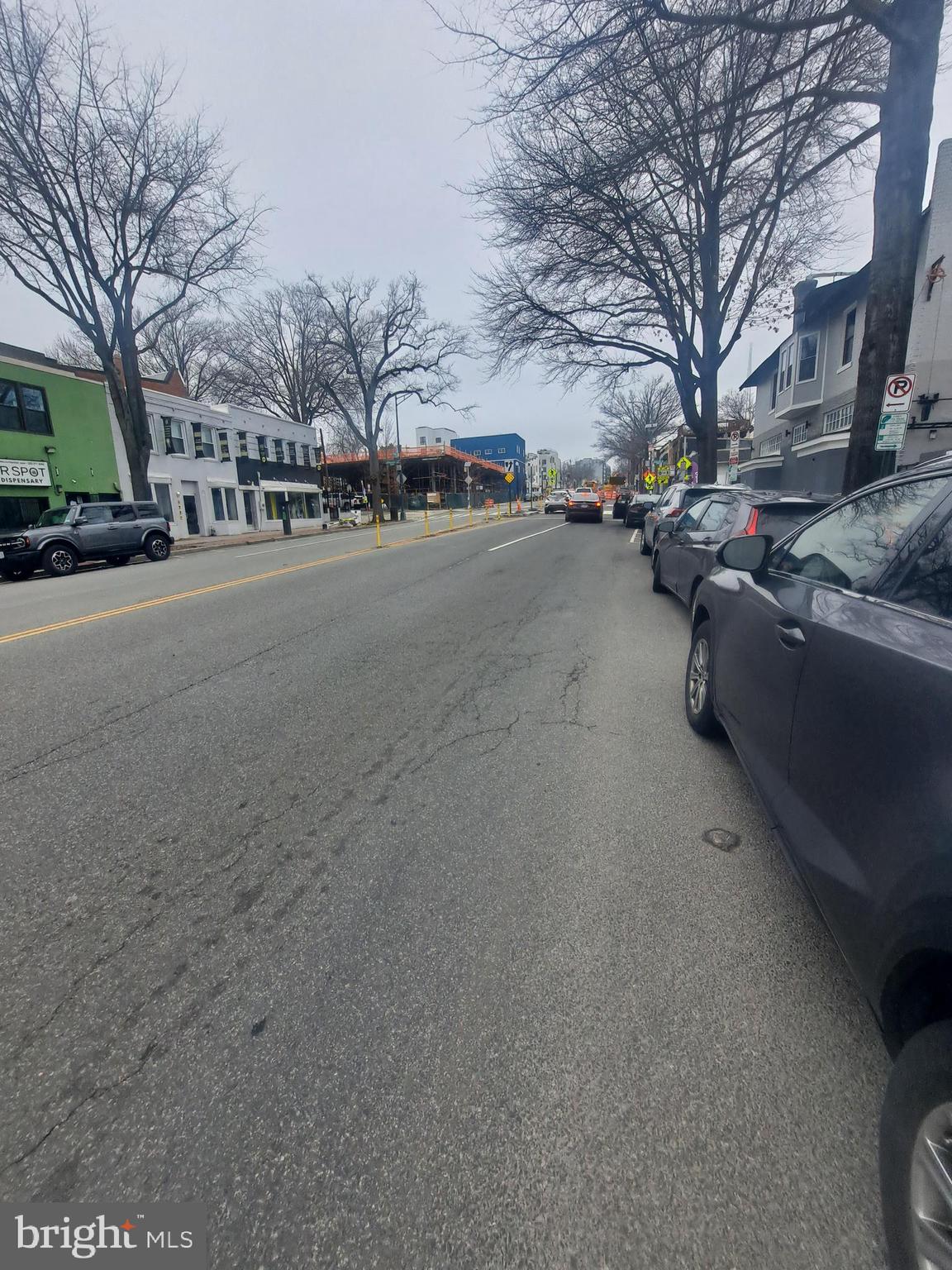 PETWORTH - Commercial Sale