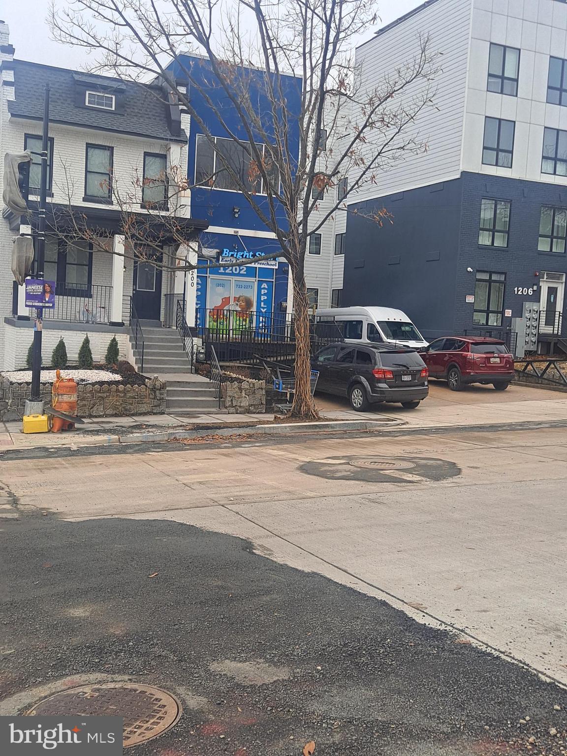 PETWORTH - Commercial Sale