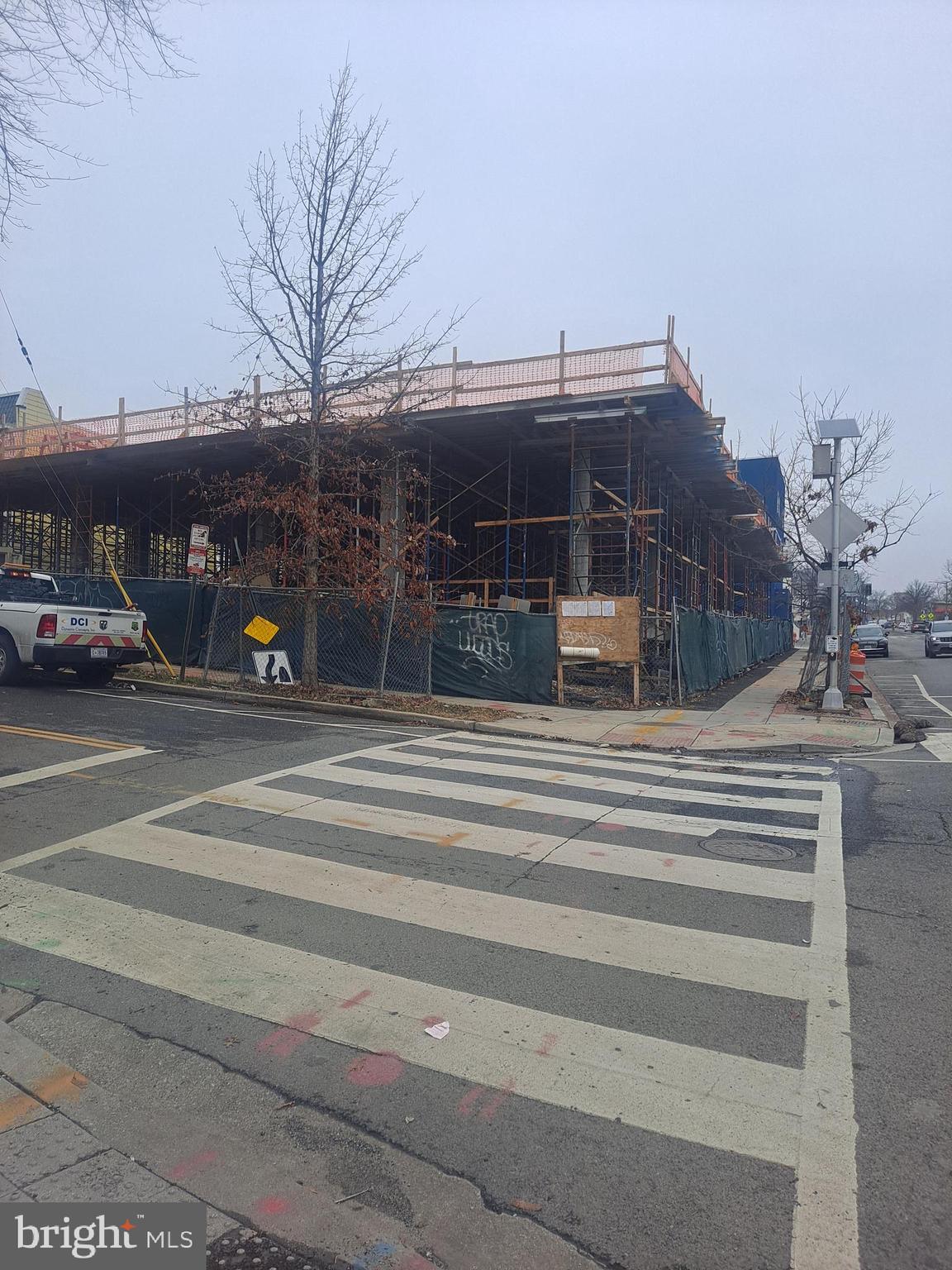 PETWORTH - Commercial Sale