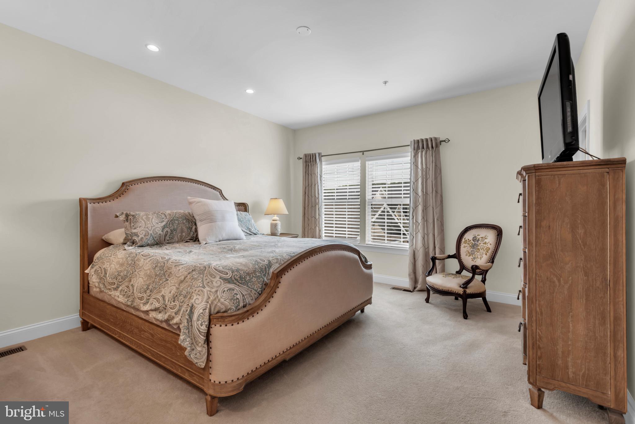 GIBSONS GRANT - Residential