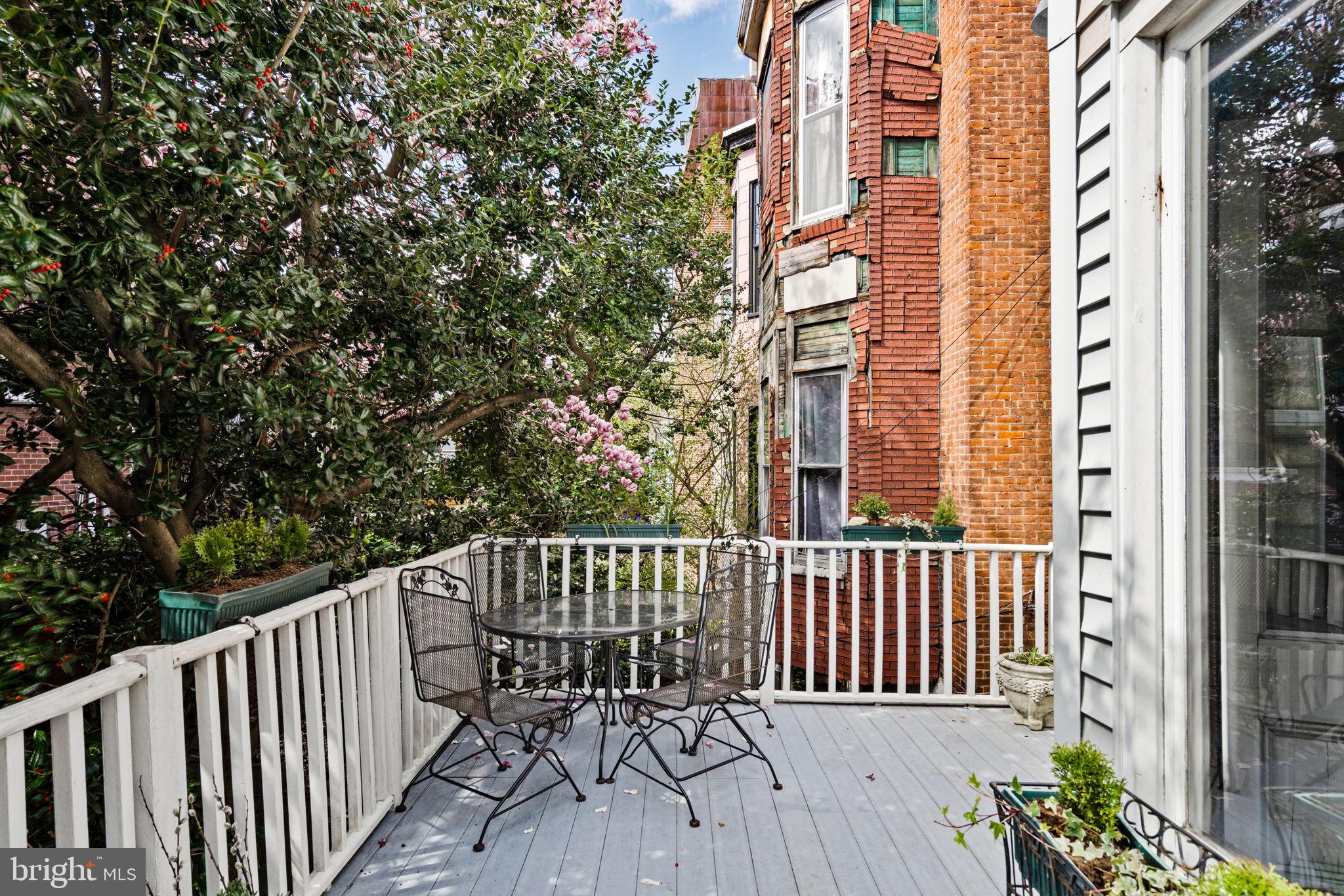 RITTENHOUSE SQUARE - Residential