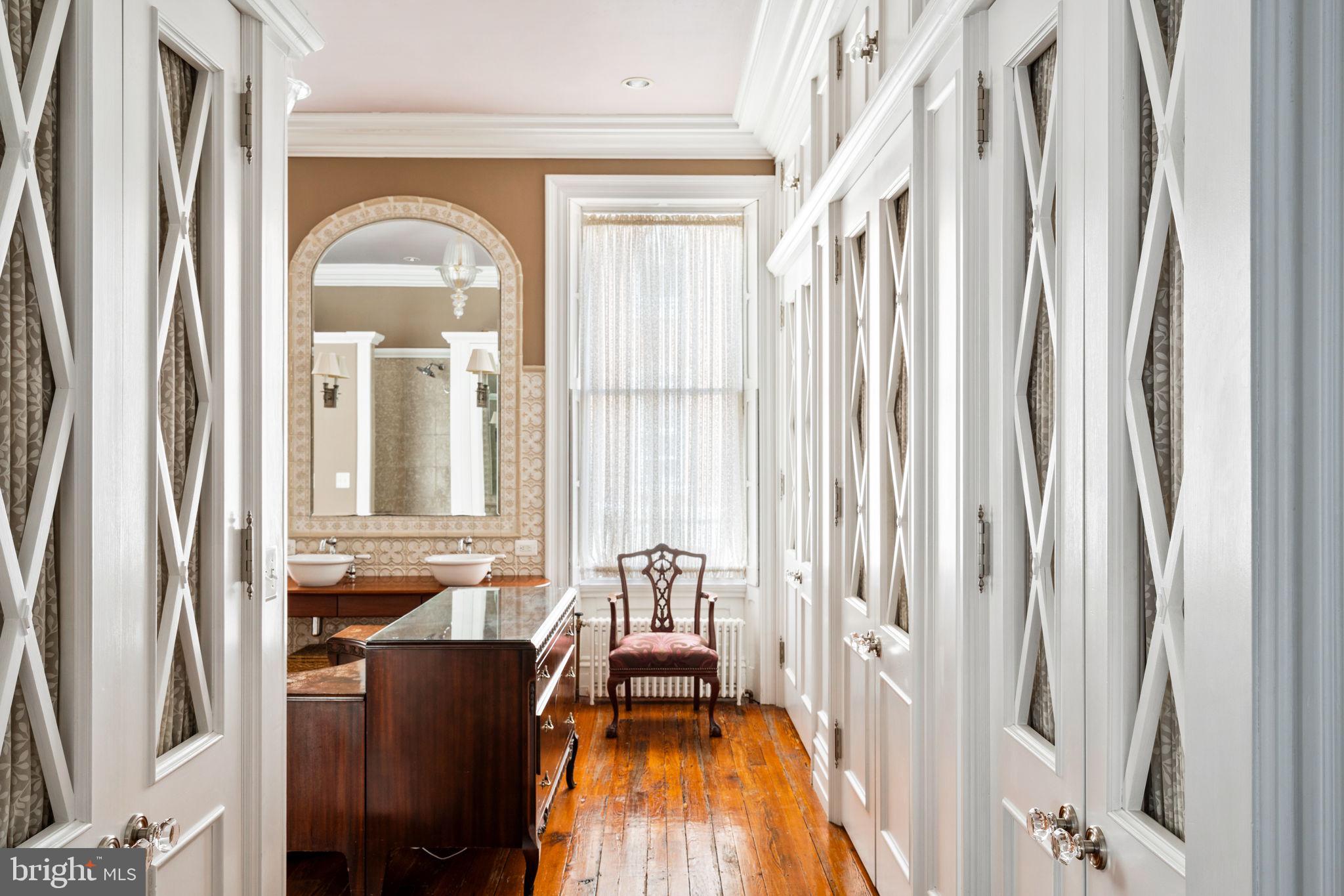 RITTENHOUSE SQUARE - Residential