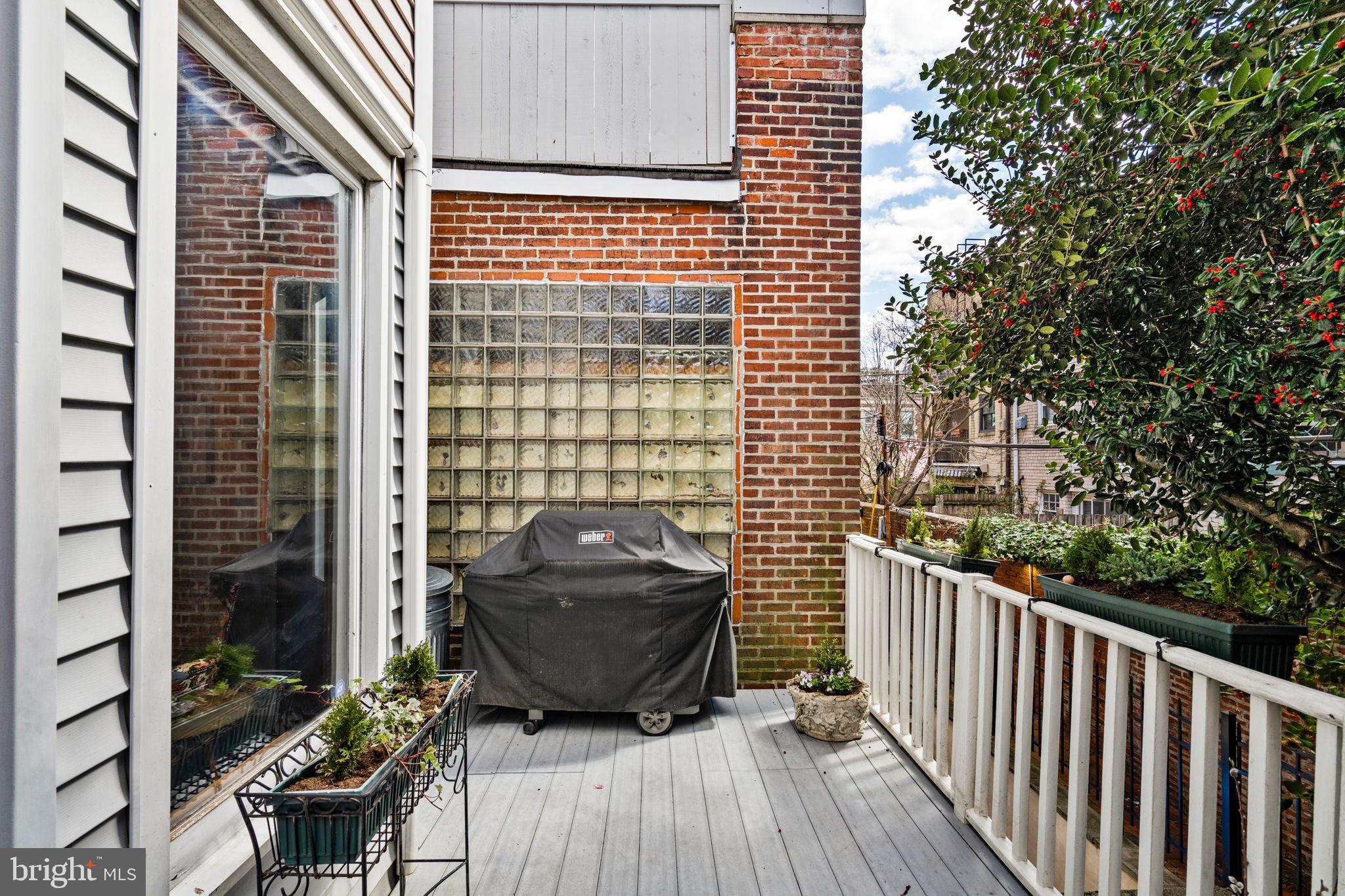 RITTENHOUSE SQUARE - Residential