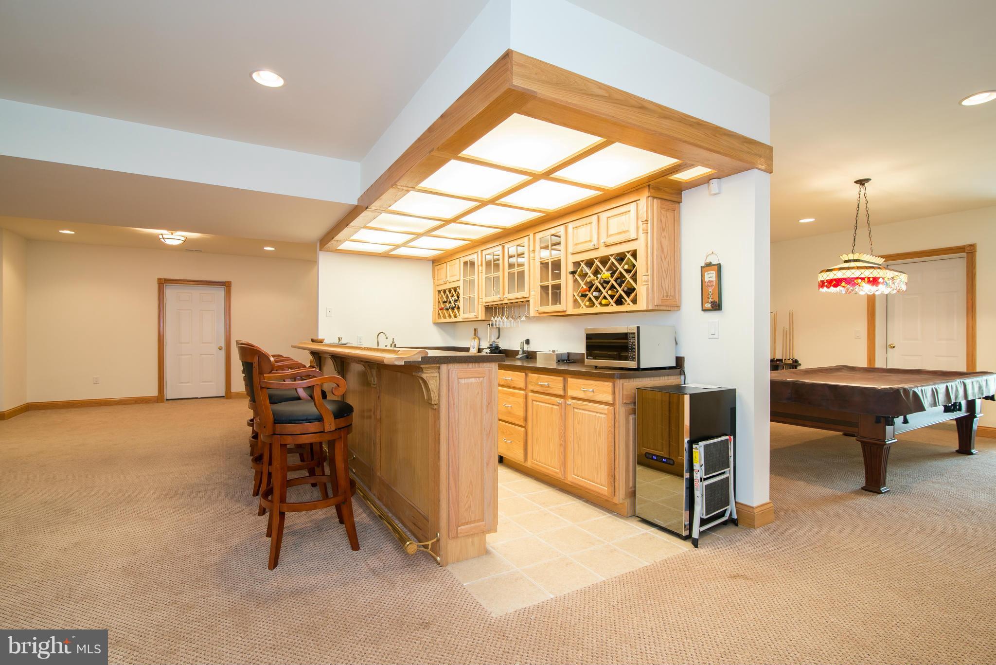 THE WOODS RESORT - Residential Lease