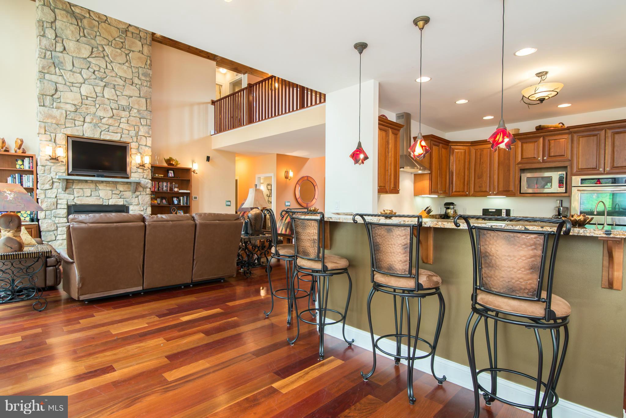 THE WOODS RESORT - Residential Lease