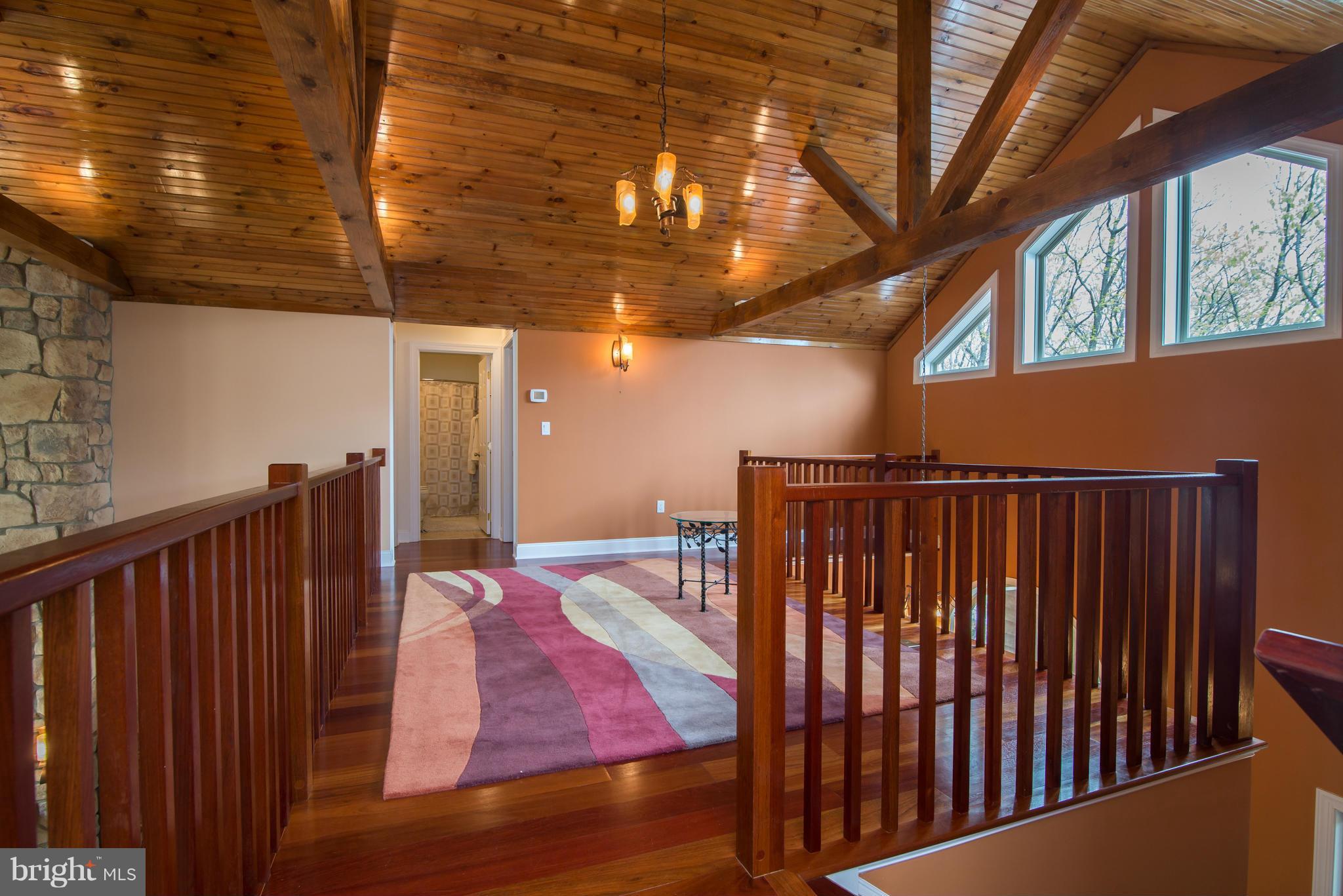 THE WOODS RESORT - Residential Lease