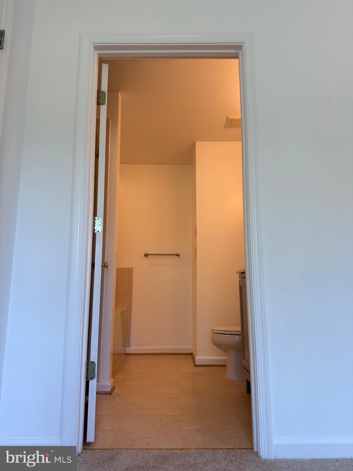 LOCUST HILL - Residential