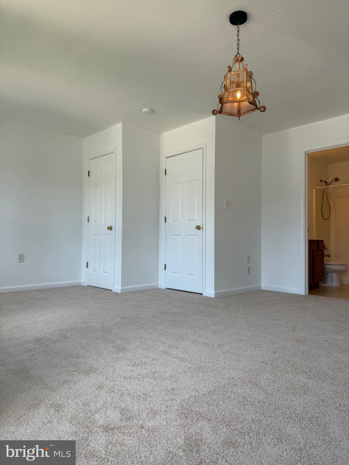 LOCUST HILL - Residential