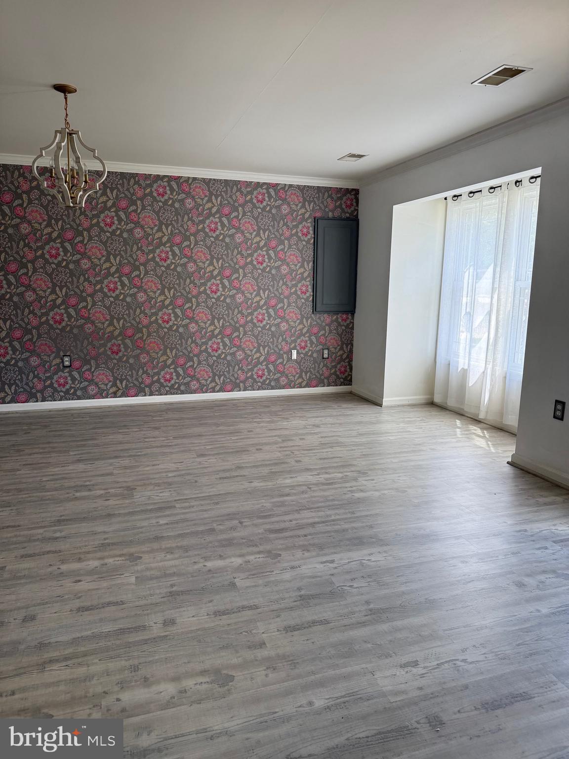 LOCUST HILL - Residential