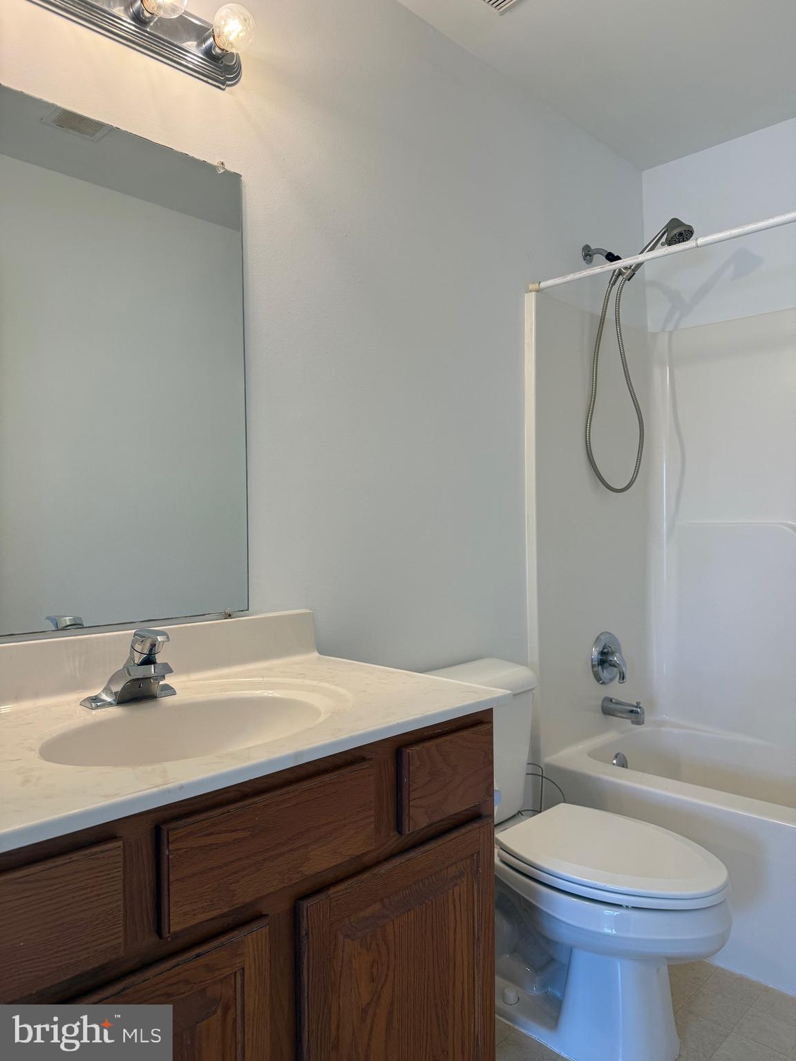 LOCUST HILL - Residential