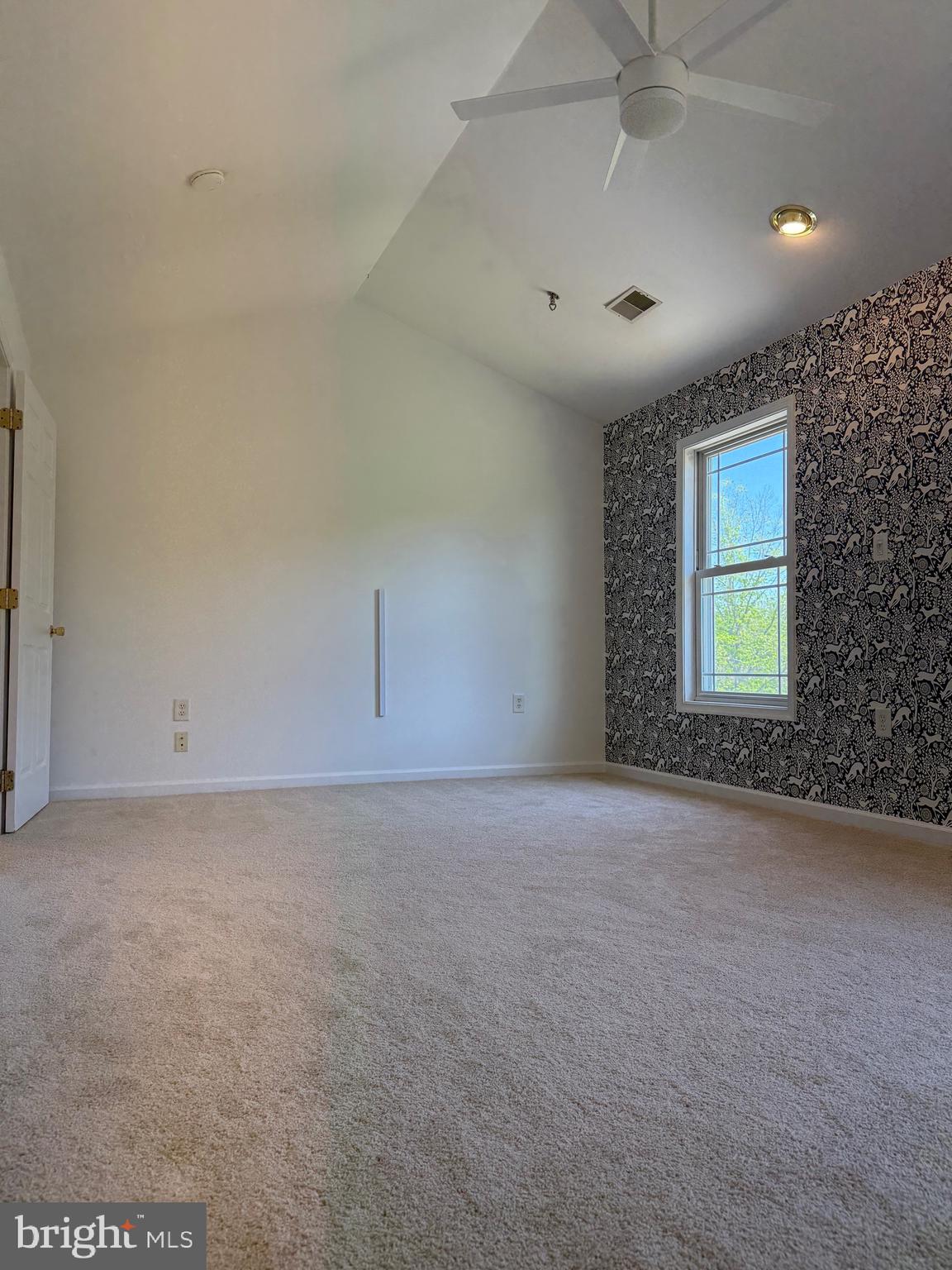 LOCUST HILL - Residential