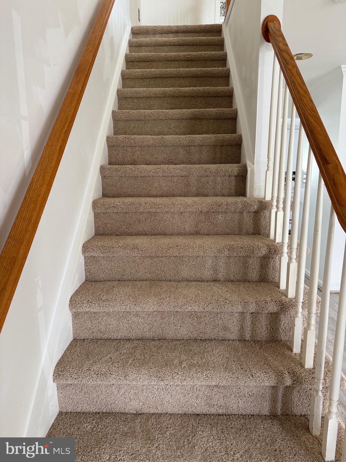 LOCUST HILL - Residential