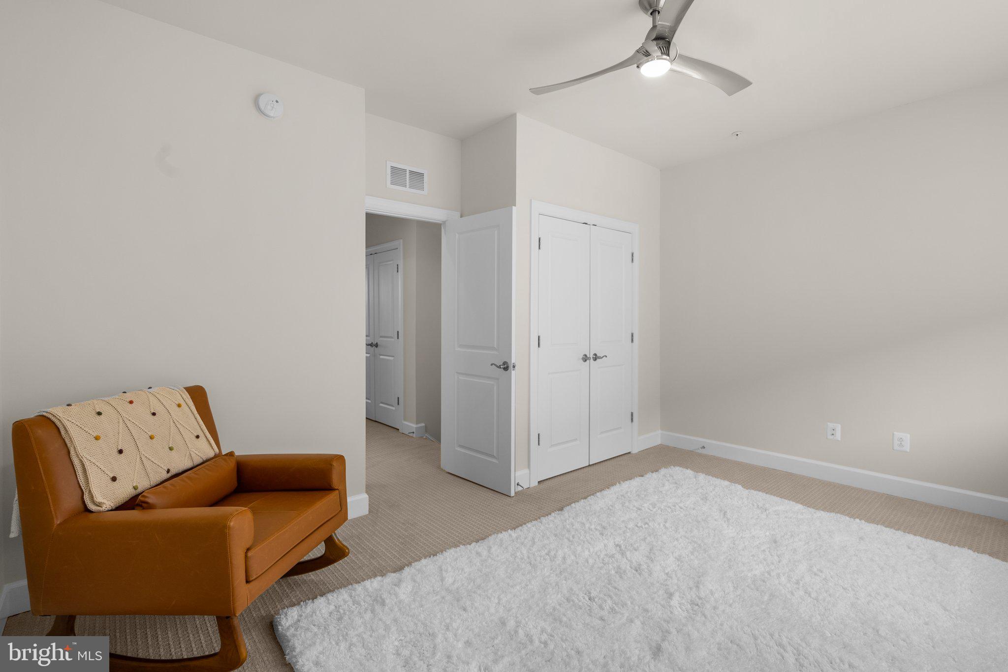 RIVERDALE PARK STATION - Residential