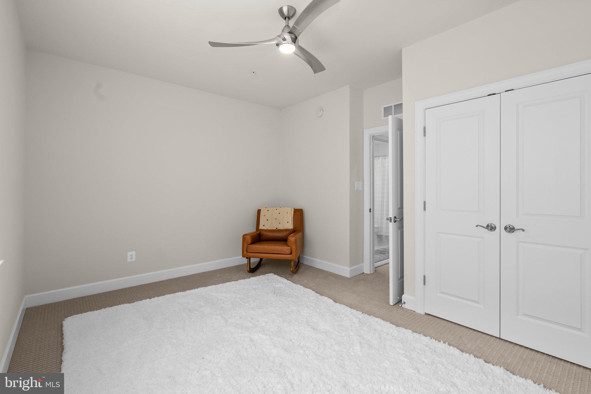 RIVERDALE PARK STATION - Residential