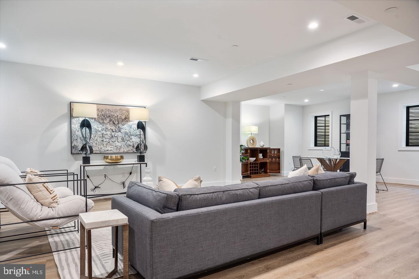 THE HAMLET - Residential Lease