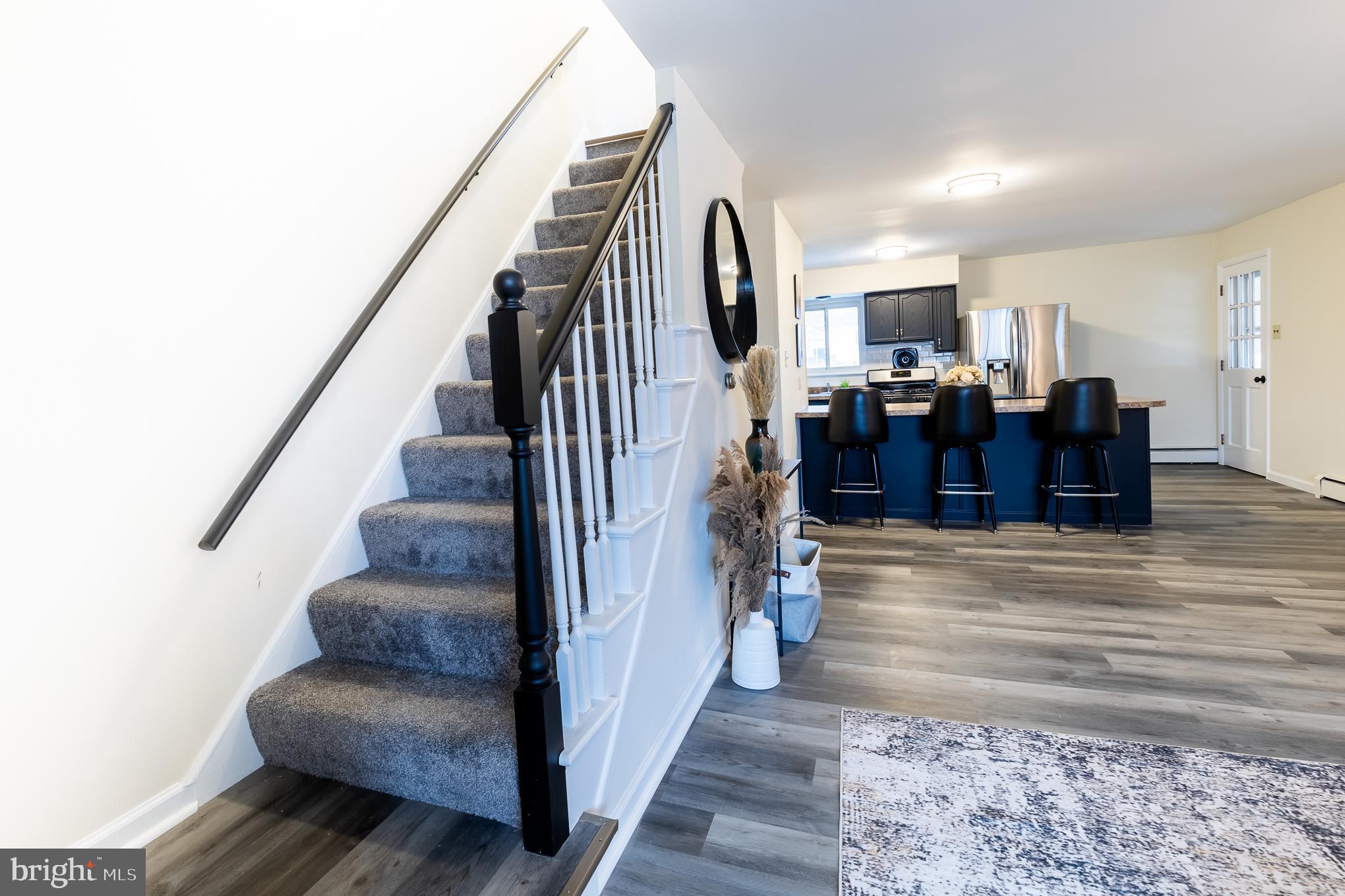 14 W GLENWOOD DRIVE B