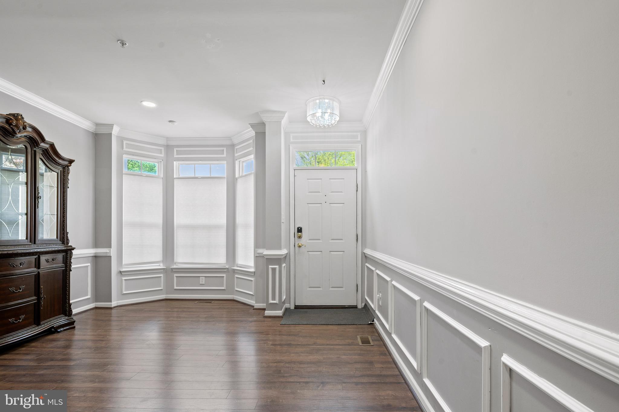 COLLEGE HILLS - Residential