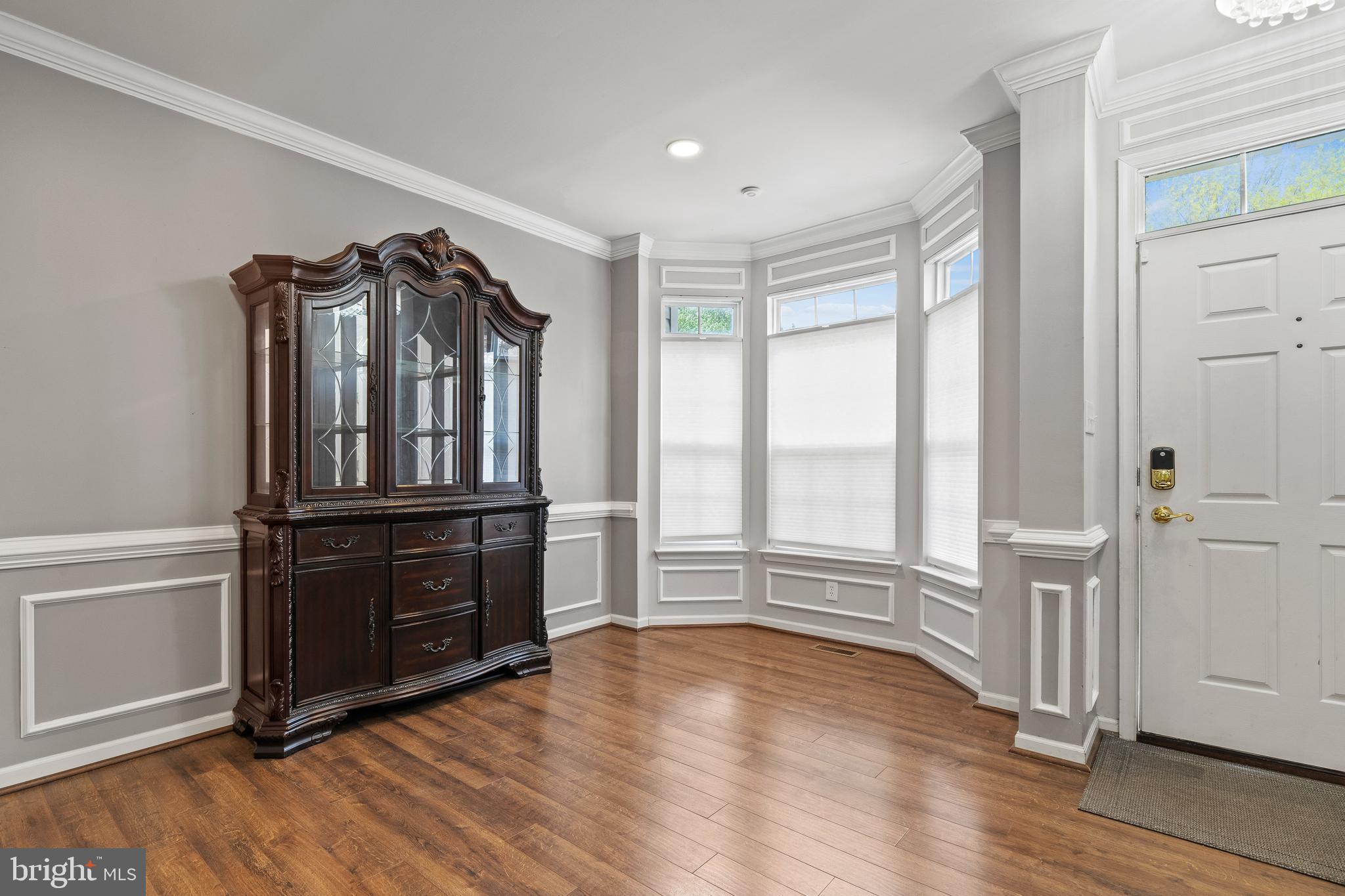 COLLEGE HILLS - Residential