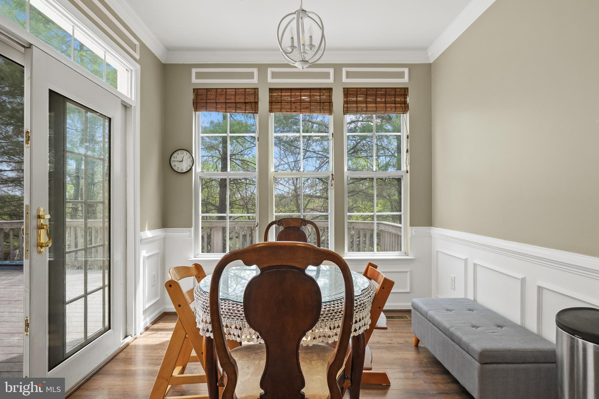 COLLEGE HILLS - Residential