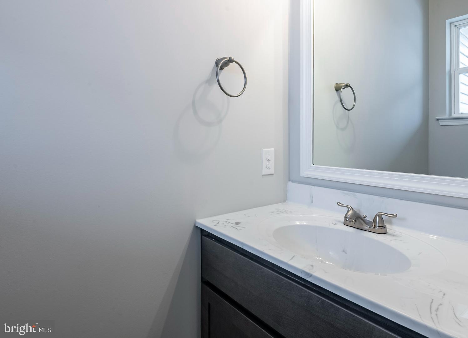 HAWKSTONE VILLAGE - Residential