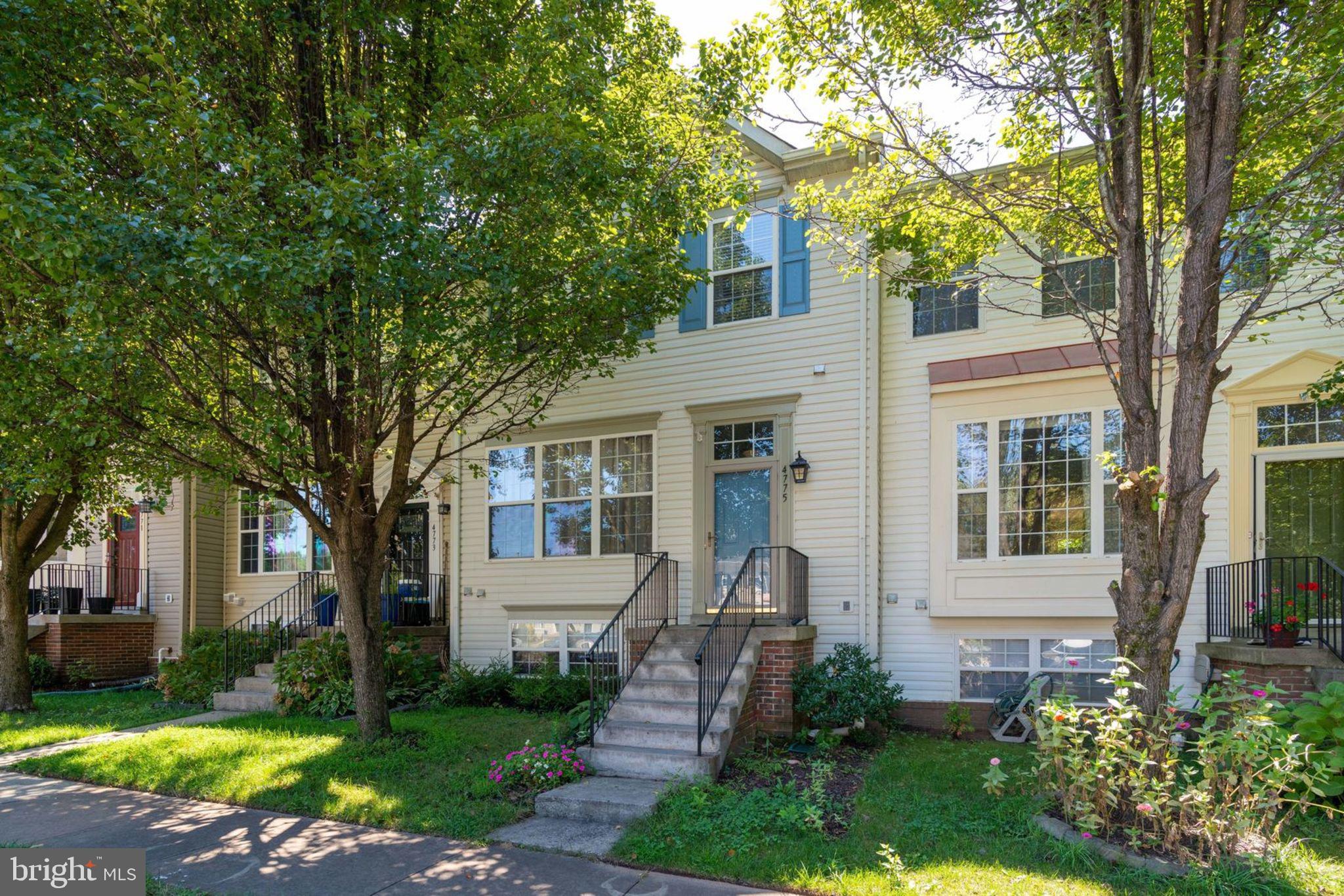 LAKECREST - Residential