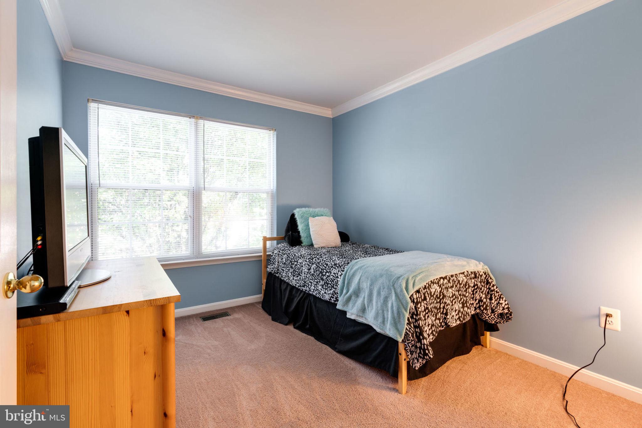 LAKECREST - Residential