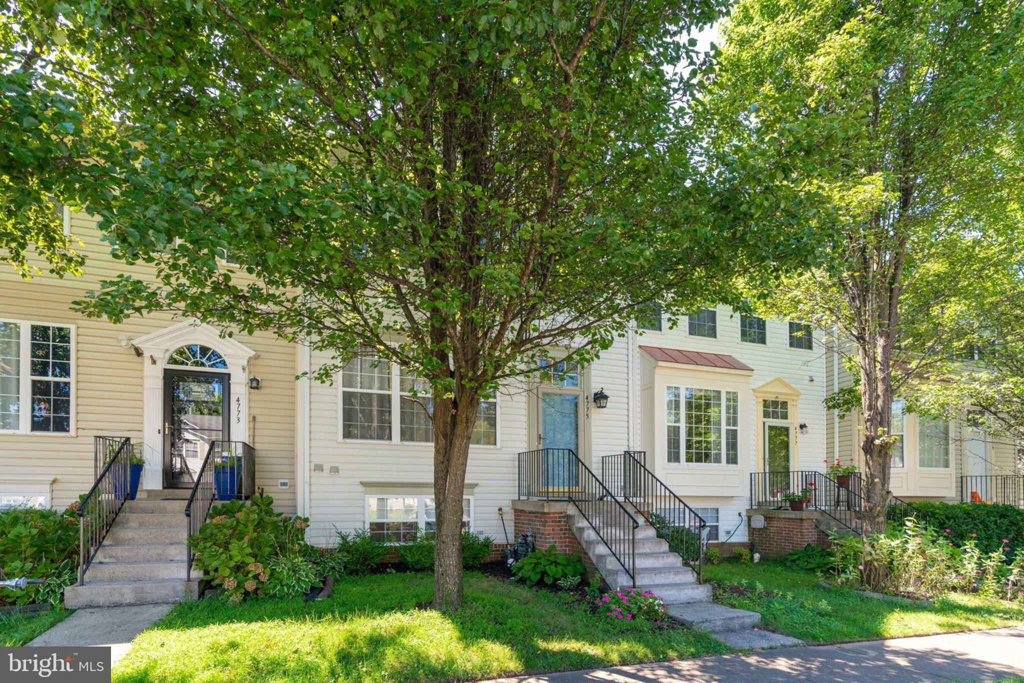 LAKECREST - Residential