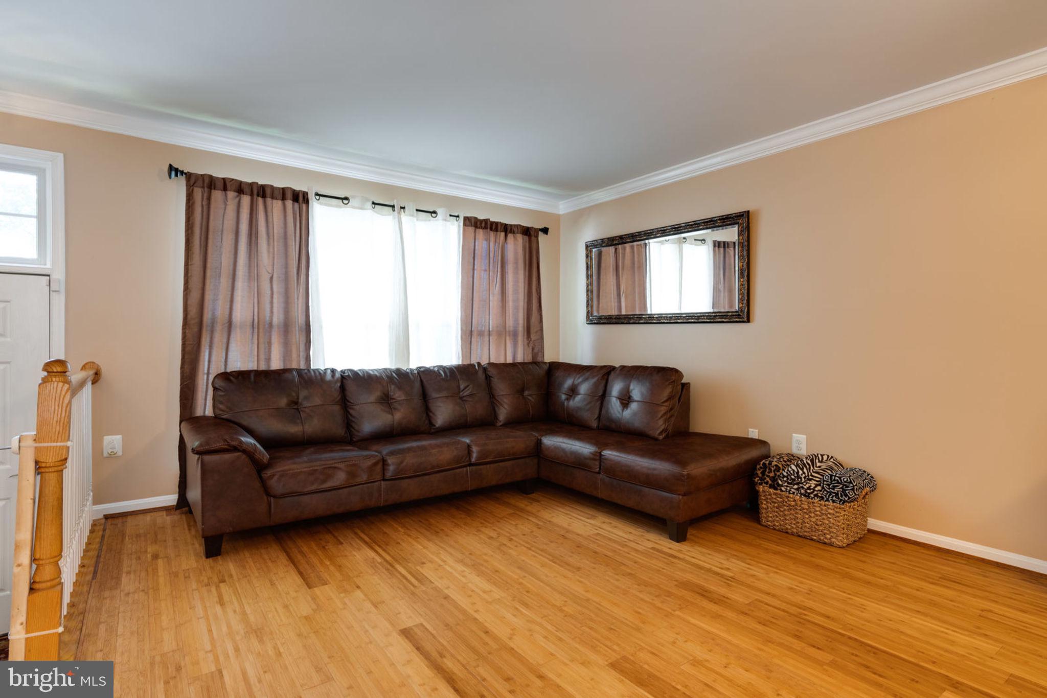 LAKECREST - Residential