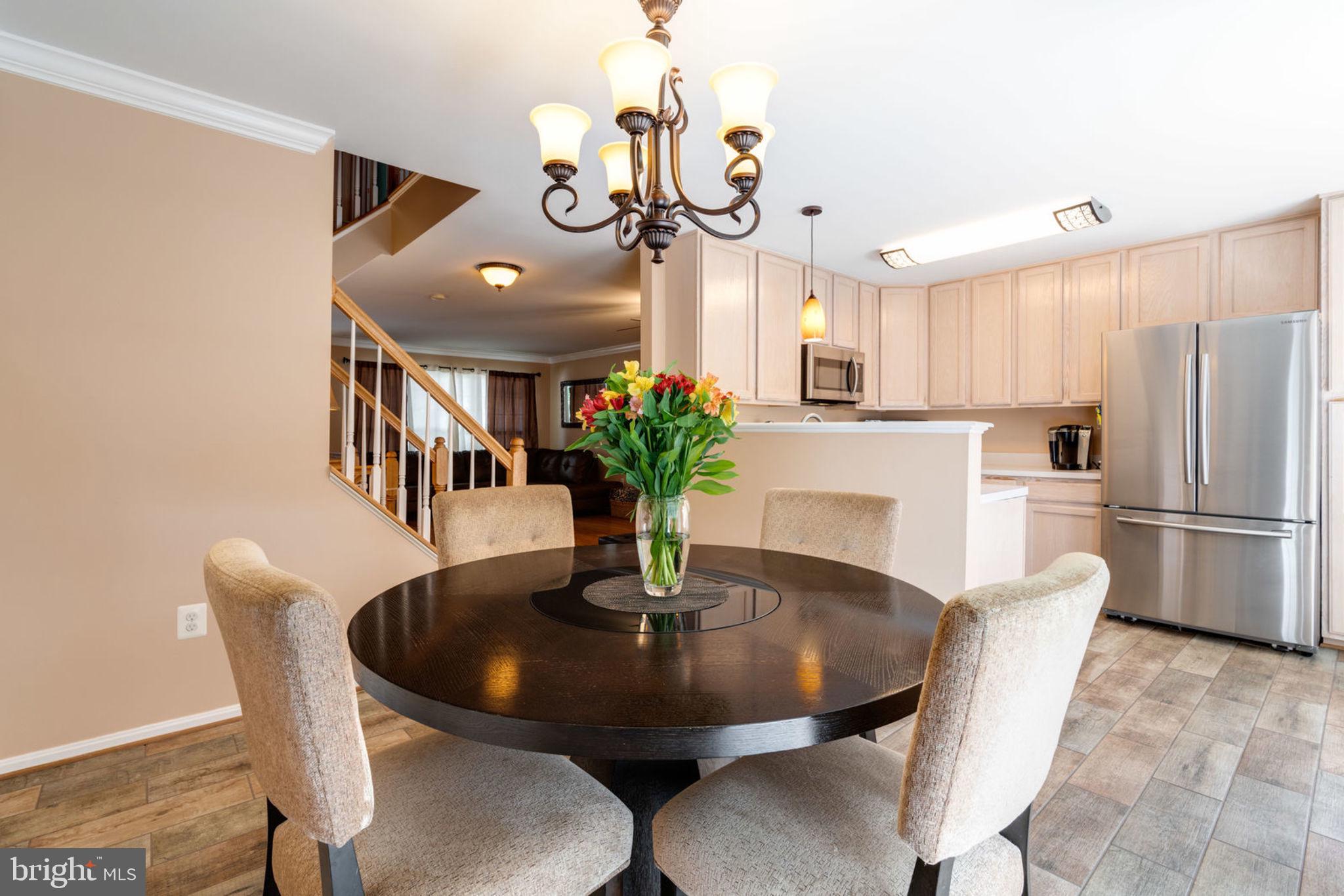 LAKECREST - Residential