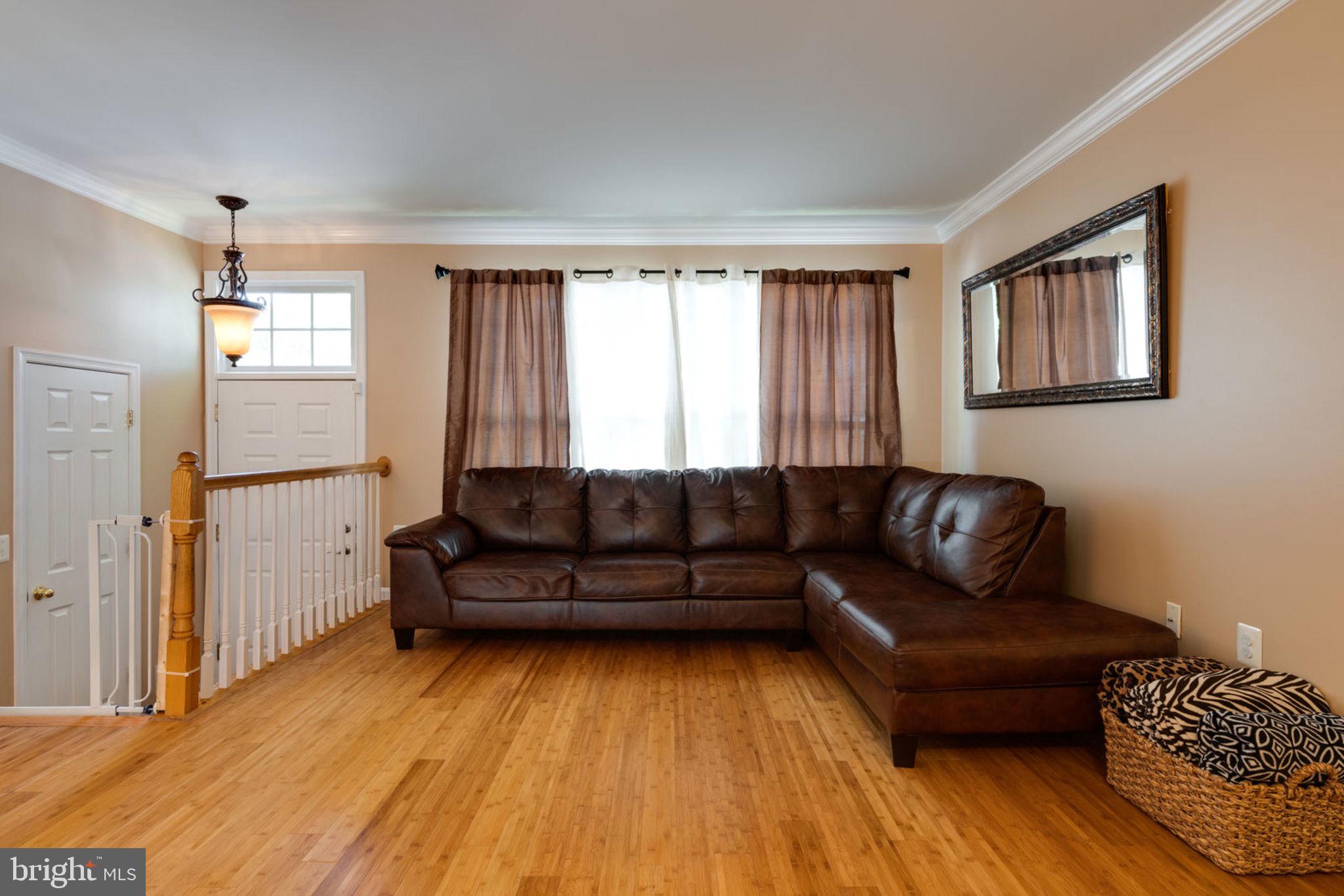 LAKECREST - Residential