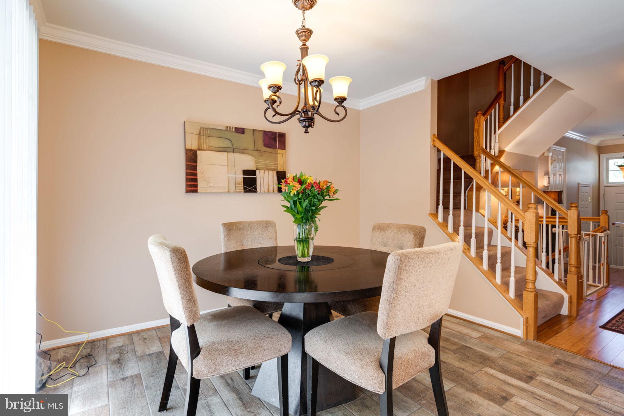 LAKECREST - Residential