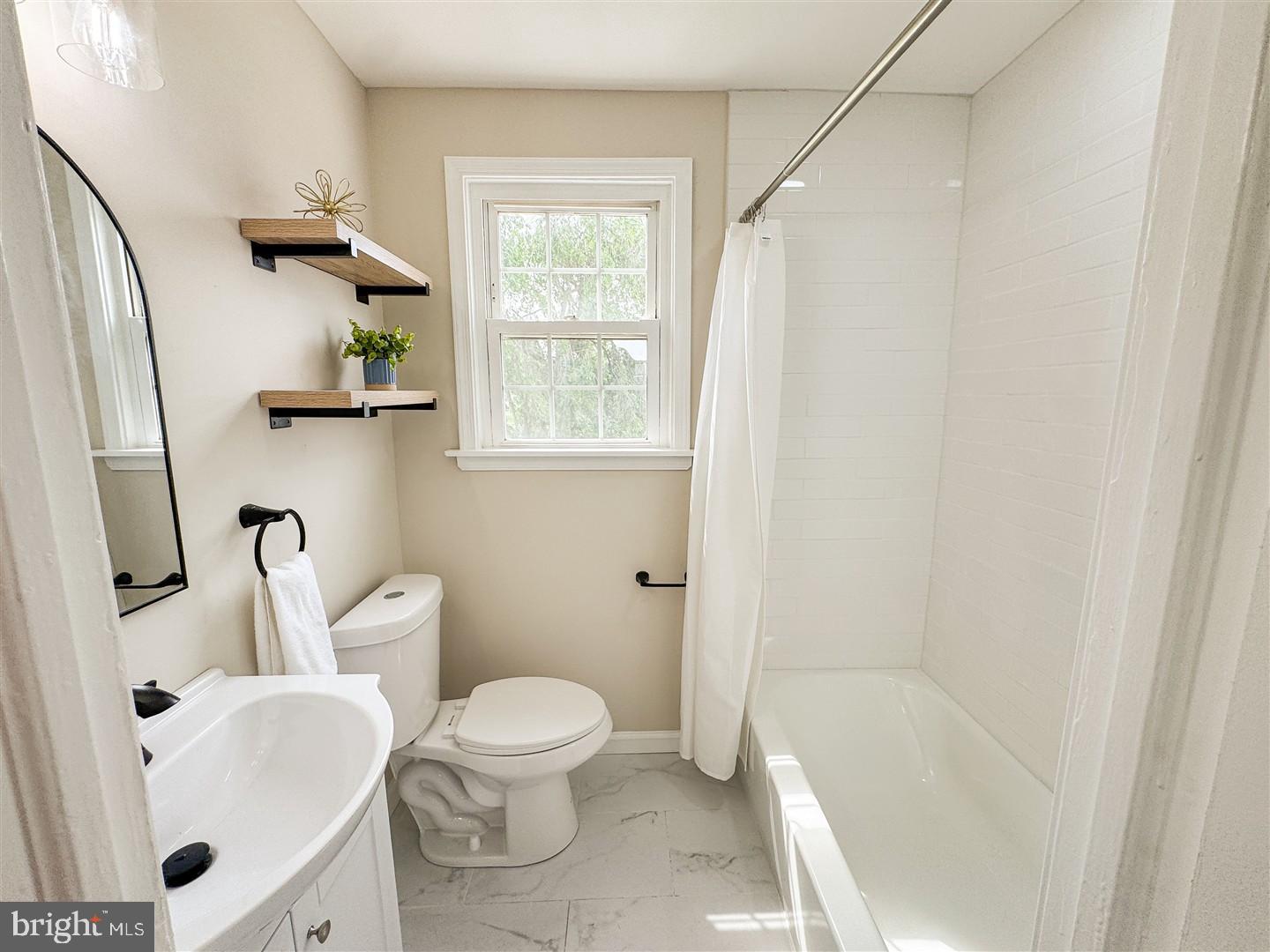 VALLEY VIEW - Residential