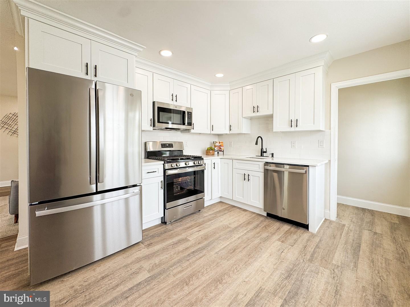 VALLEY VIEW - Residential