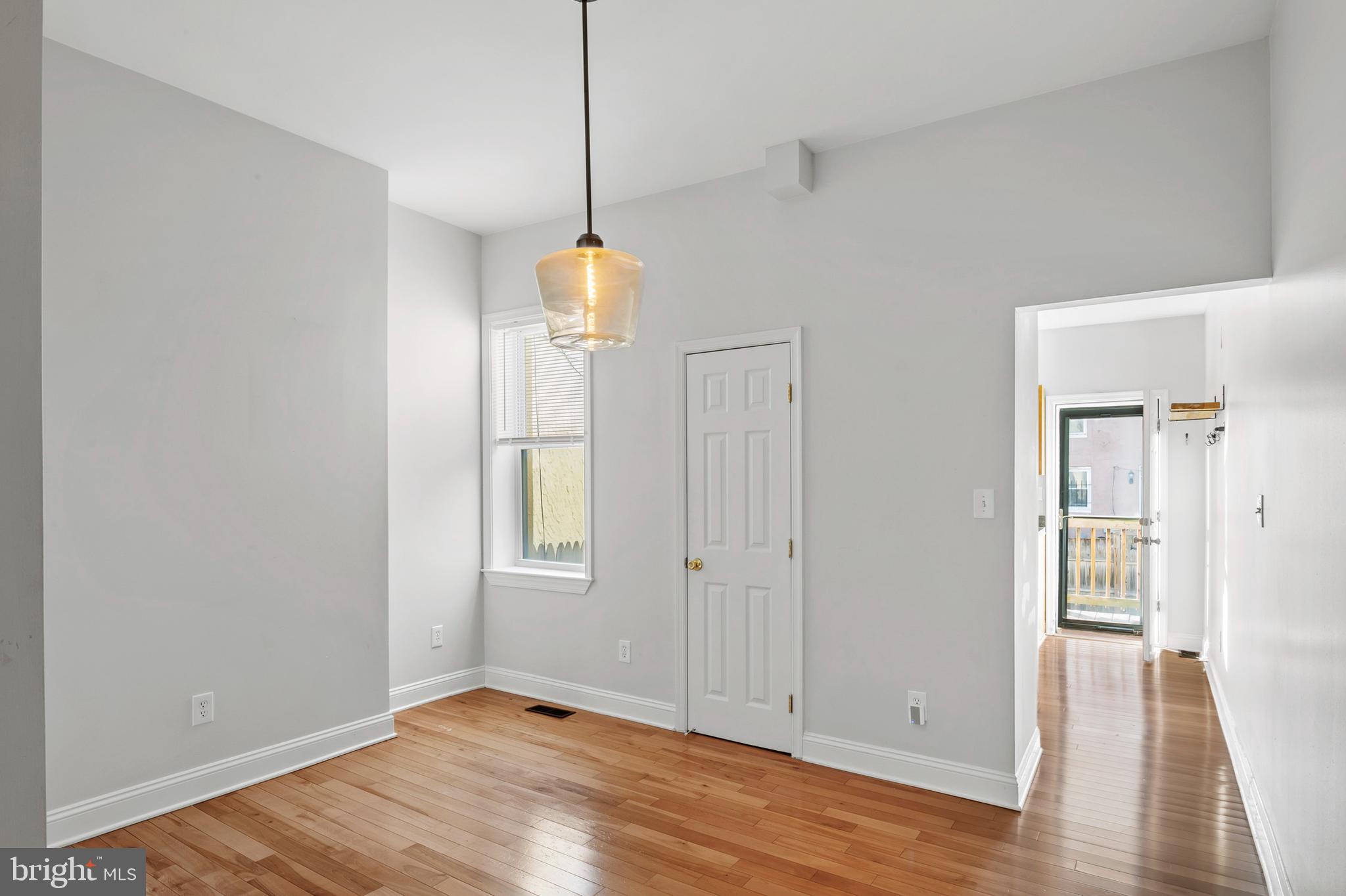 CHARLES VILLAGE - Residential