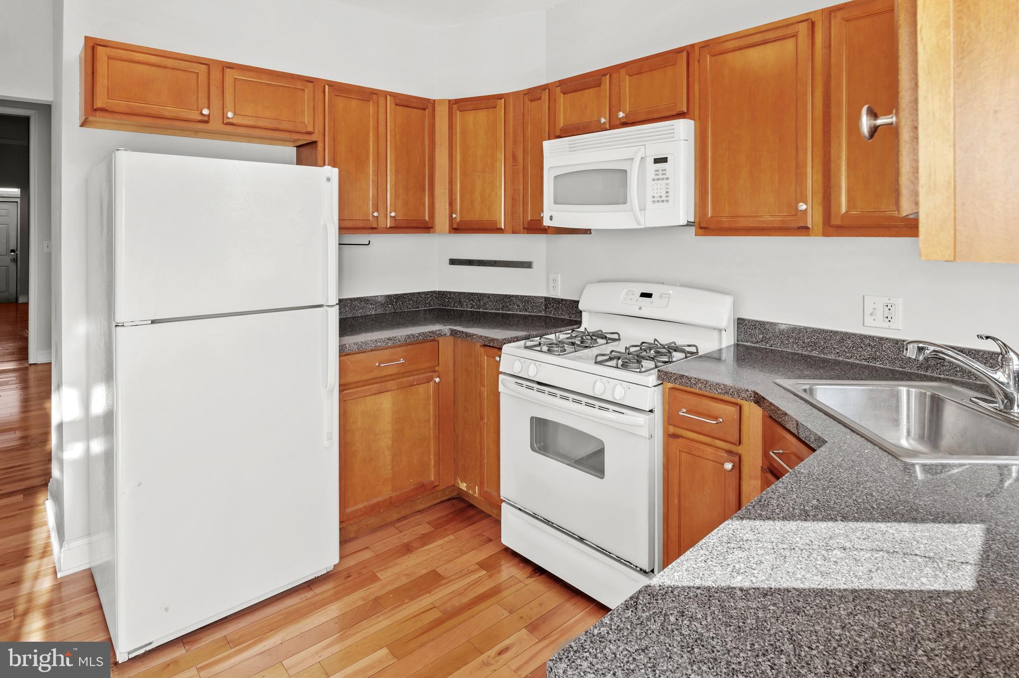 CHARLES VILLAGE - Residential