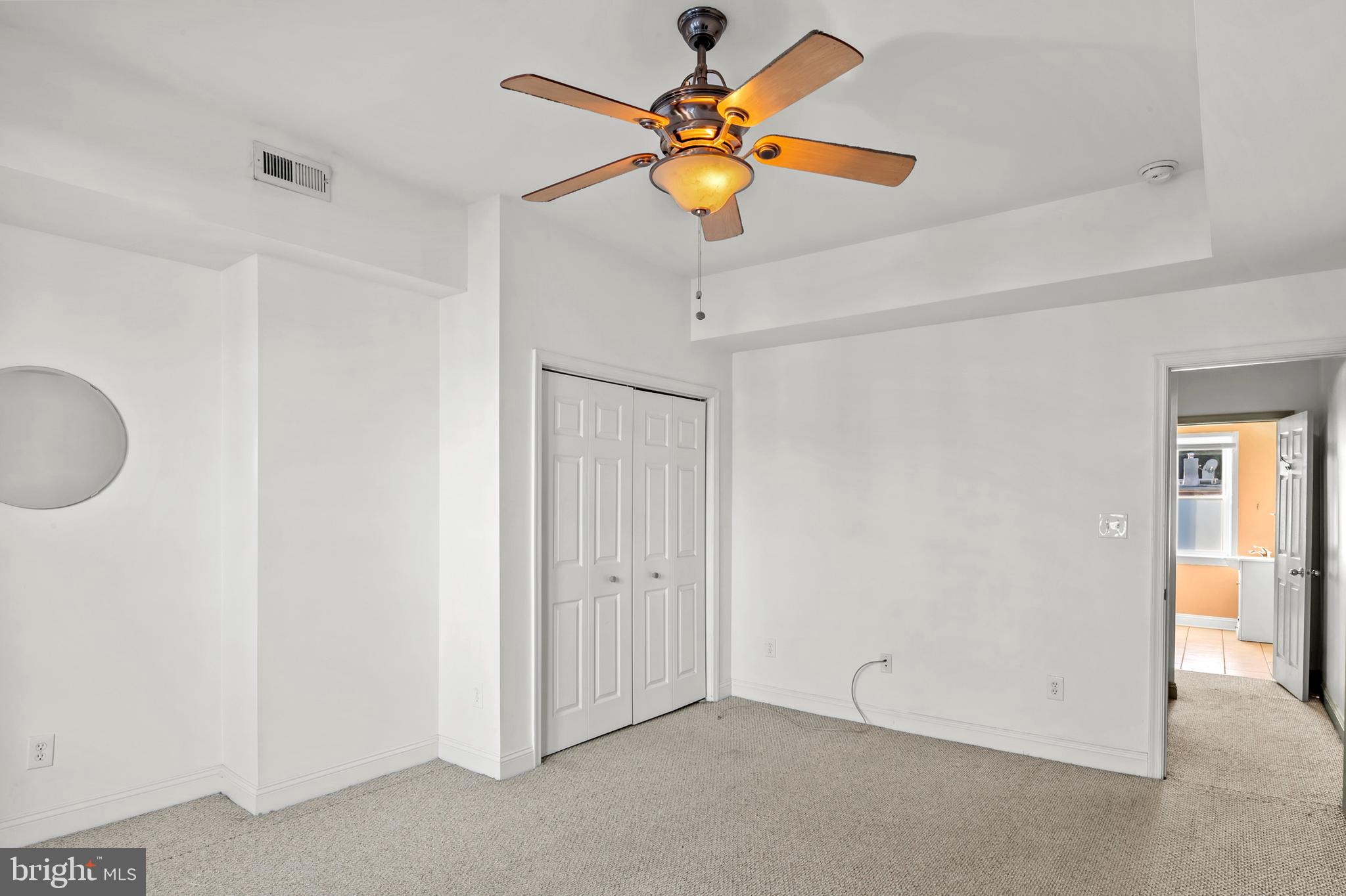 CHARLES VILLAGE - Residential