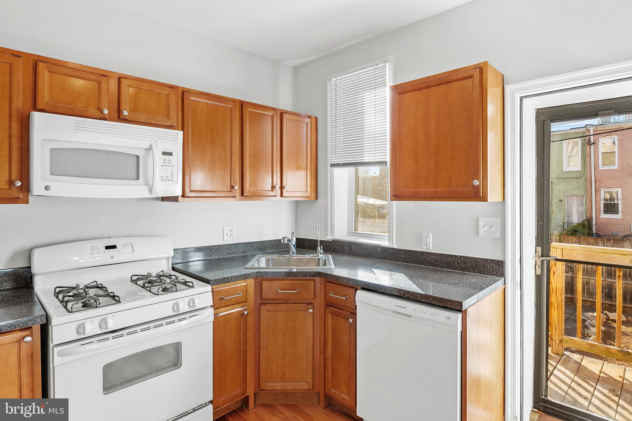 CHARLES VILLAGE - Residential