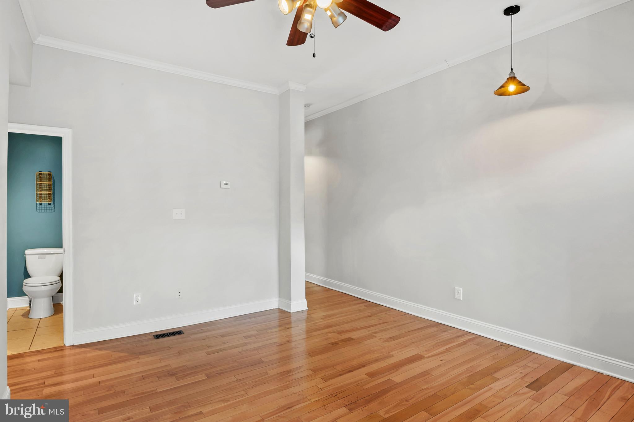 CHARLES VILLAGE - Residential